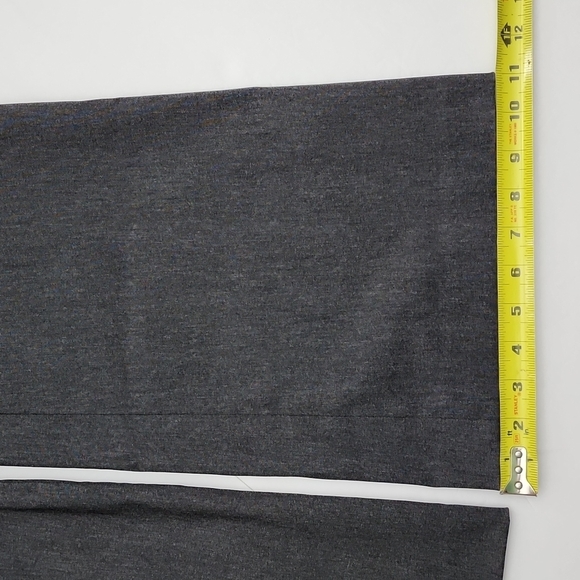 Ricki's Heathered Grey Stretch Mid Rise Fitted Subtle Flare Pants Regular Size 6 - Picture 14 of 14